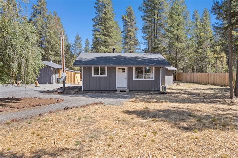 lapine realty|52844 Day, La Pine, OR 97739 .